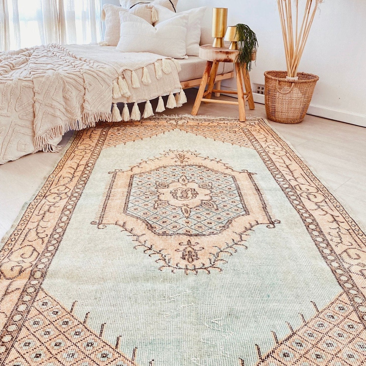 Kesha Handwoven Faded Apricot Sea Foam Turkish Accent Rug - Lustere Living