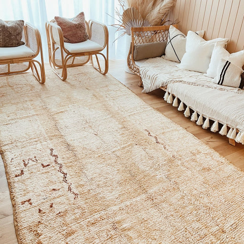 Latifah Faded Muted Sand Ivory Medallion Moroccan Wool Bohemian Rug - Lustere Living