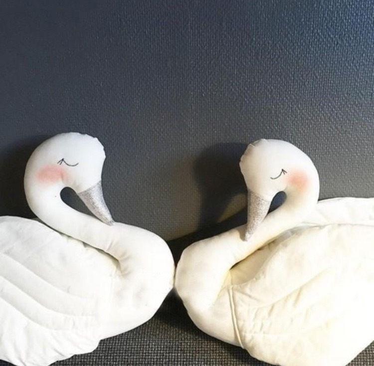 Snow Swan Cuchion Nursery Plush Pillow - Lustere Living