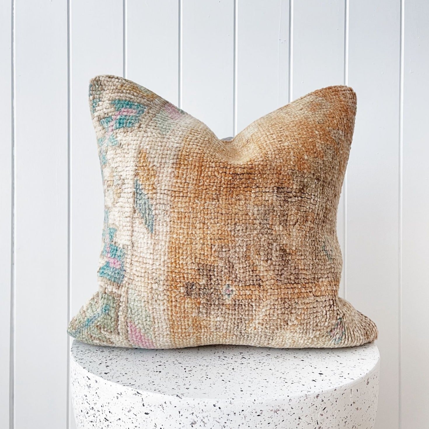 Solis One of A Kind Handmade Boho Kilim Cushion Cover - Lustere Living