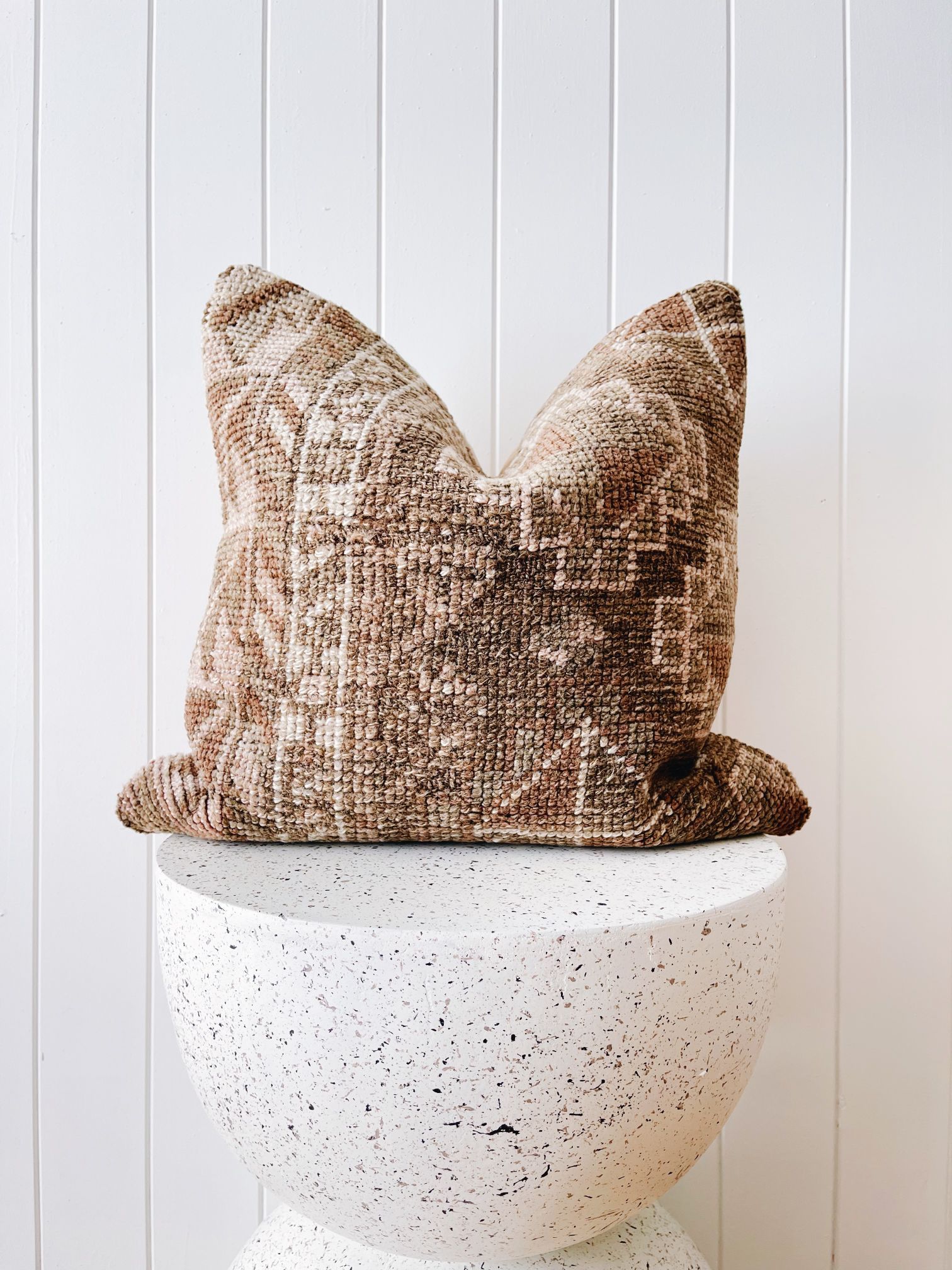 Tulo One of A Kind Handmade Boho Kilim Cushion Cover - Lustere Living