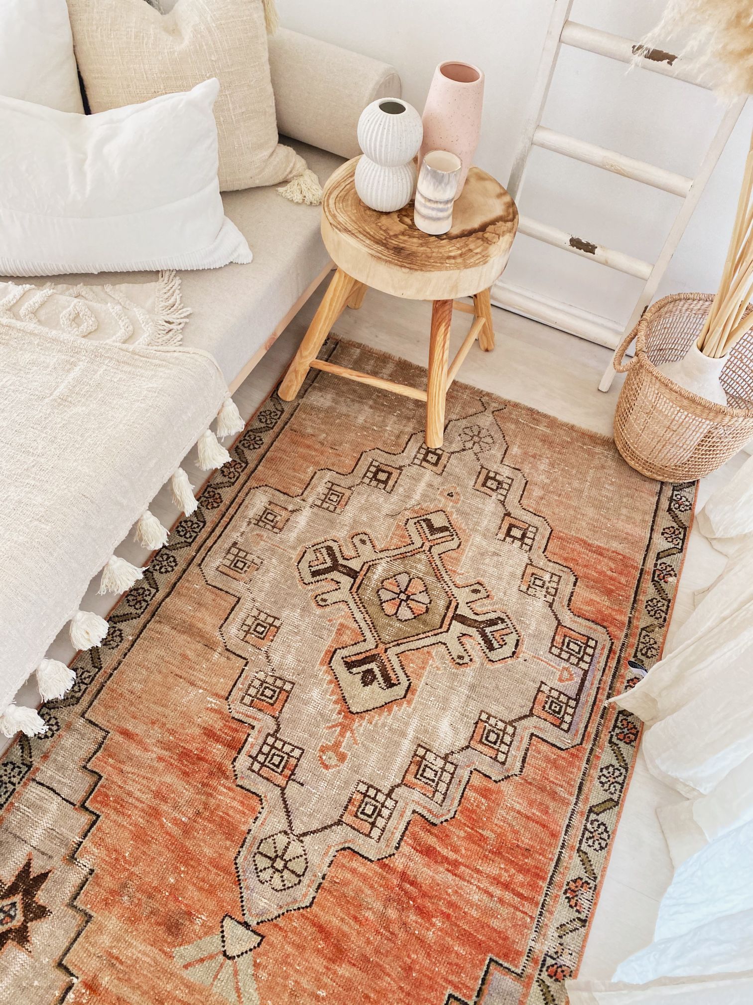 Zuma Vintage Faded Apricot Iris Blue Muted Bedside Runner Rug - Lustere Living